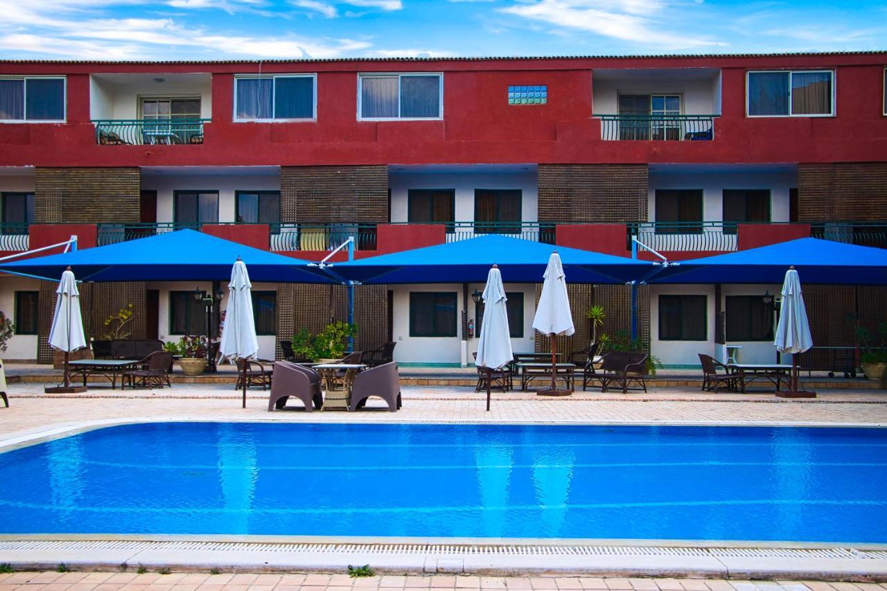 Adham Compound Hotel King Mariout Eksteriør billede